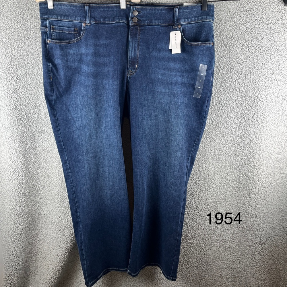 Lane Bryant Women’s Size 28 Super Stretch Bootcut High-rise Blue Jeans NWT
